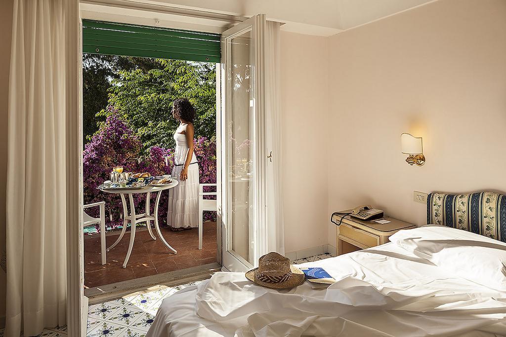 Hotel Continental Ischia Exterior photo